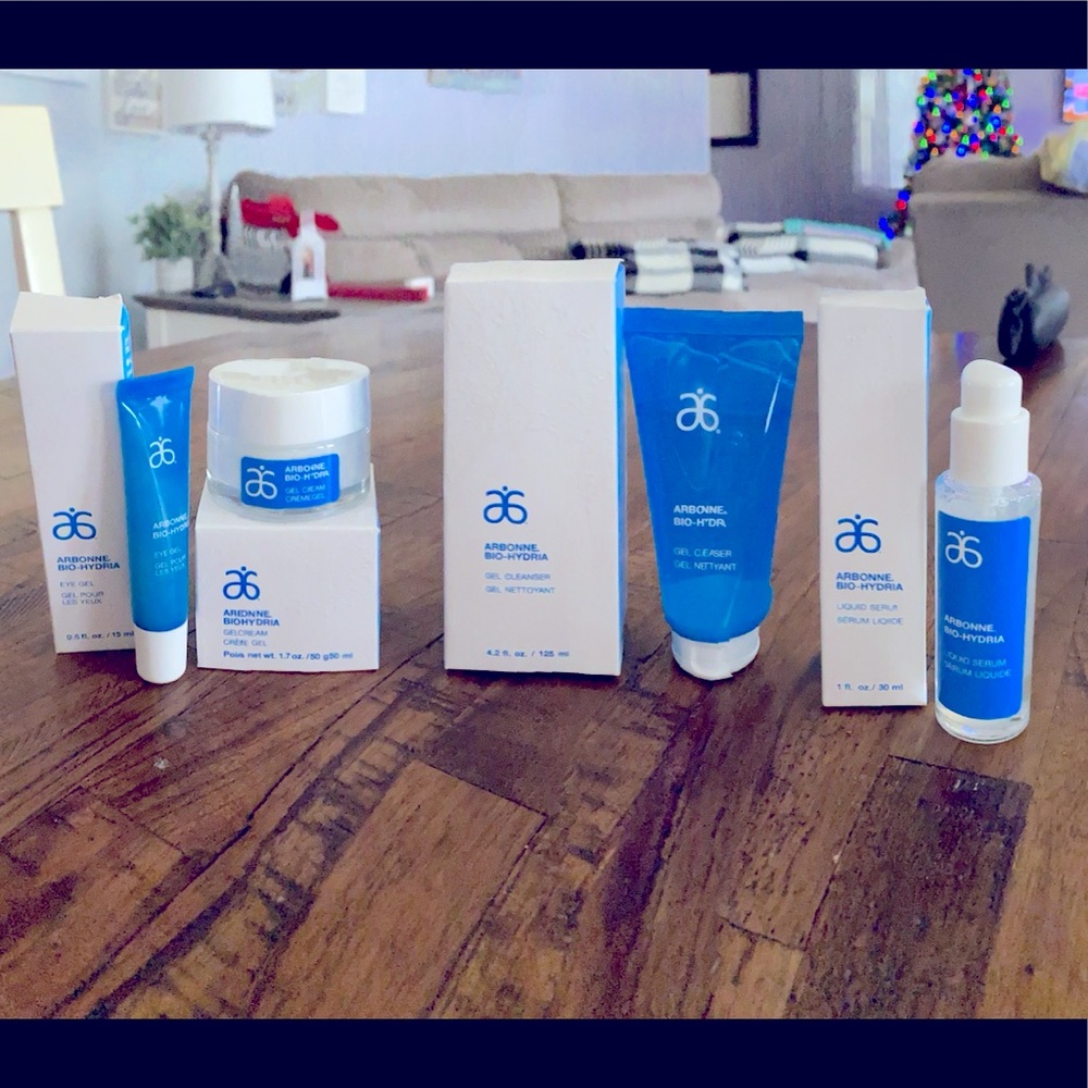 Arbonne BioHydria Set
